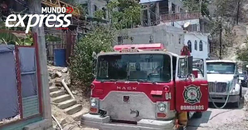 ¡Reportan incendio en Huejutla sin lesionados!