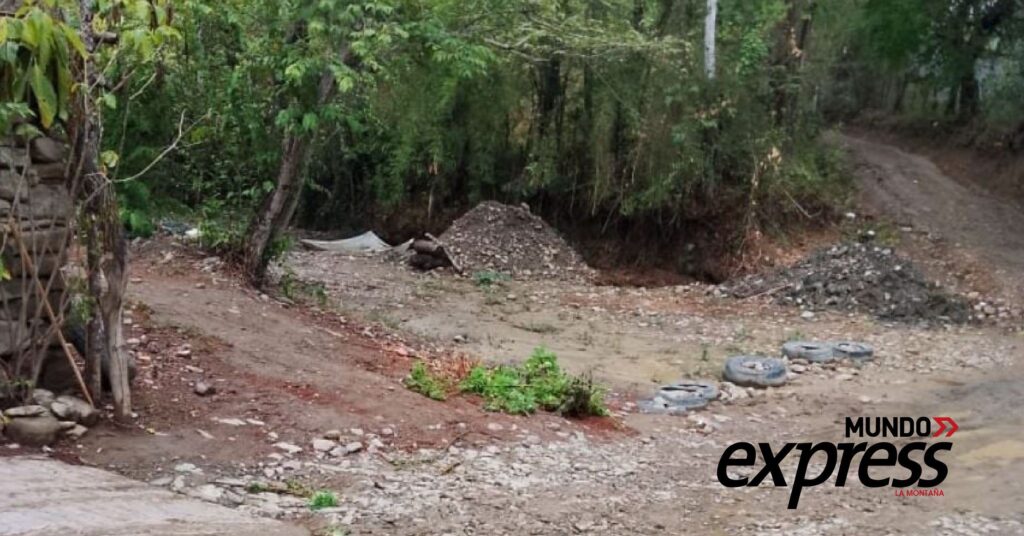 Supervisan zonas de riesgo en Huejutla tras las lluvias