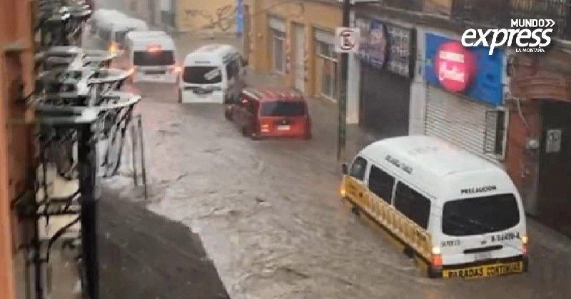Fuertes lluvias dañan comercios